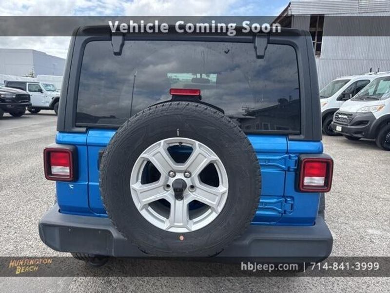 2021 Jeep Wrangler Sport SImage 6