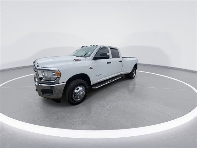 2020 RAM 3500 TradesmanImage 4