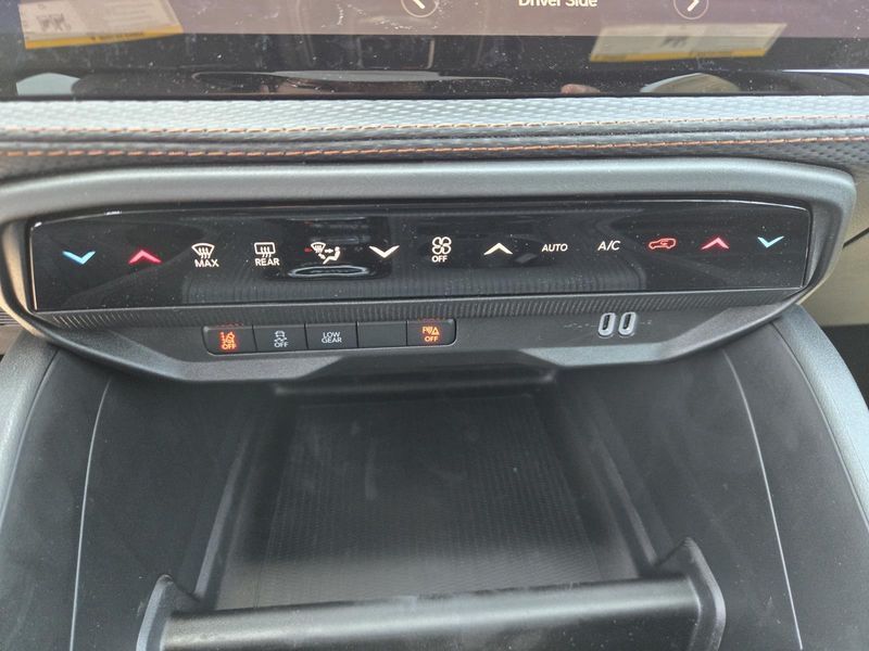 New 2026 Jeep Cherokee Limited 4x4