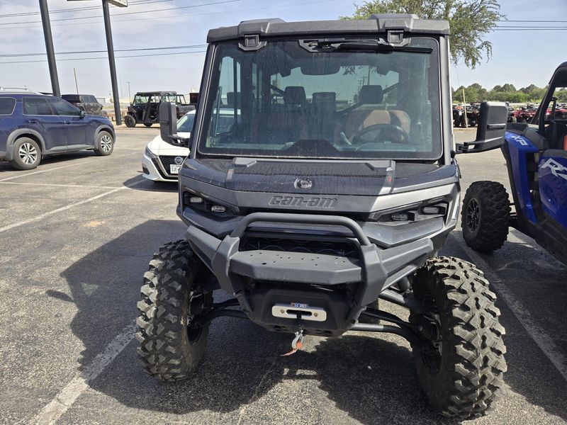 USED 2026 CAN-AM SSV DEF MAX TEXCAB 65 HD11 BK HB 26 LIMITED HD11 Image 5