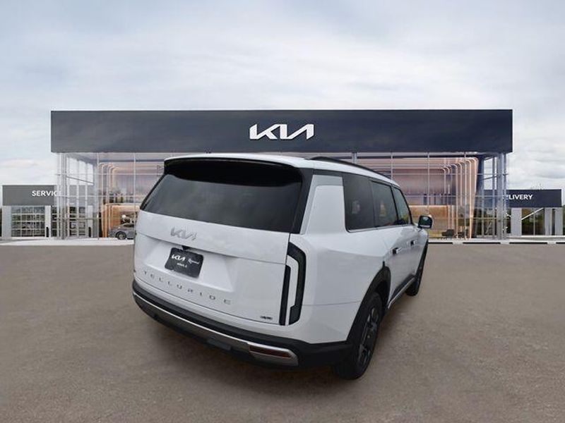 New 2027 Kia Telluride Hybrid EXImage 4