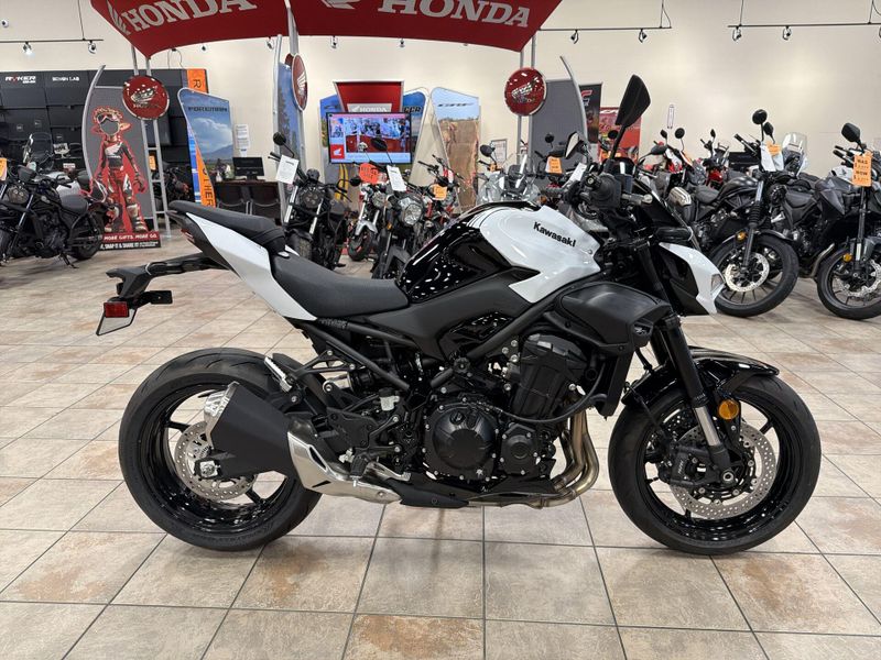 New 2026 Kawasaki Z900 ABS Image 18