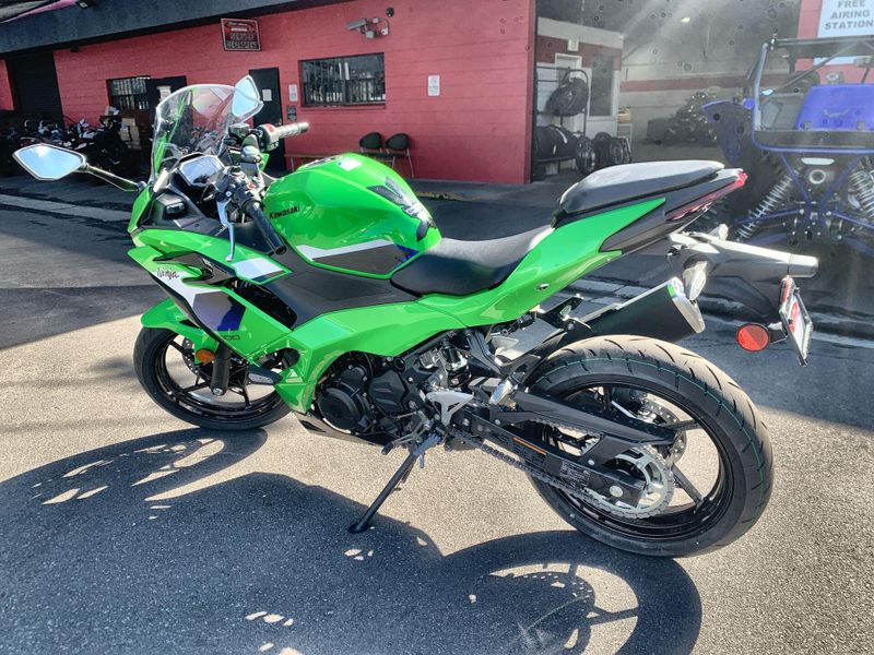 New 2026 Kawasaki NINJA 500 SE ABS Image 12