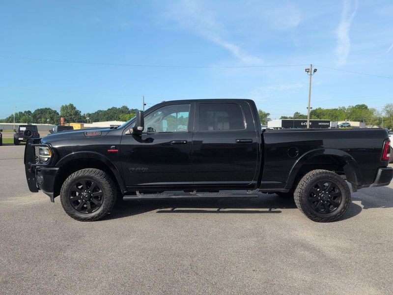 2019 RAM 2500 LaramieImage 2