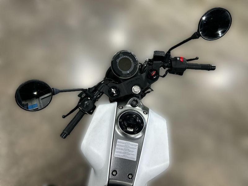 Used 2022 Husqvarna VITPILEN 401 Image 21