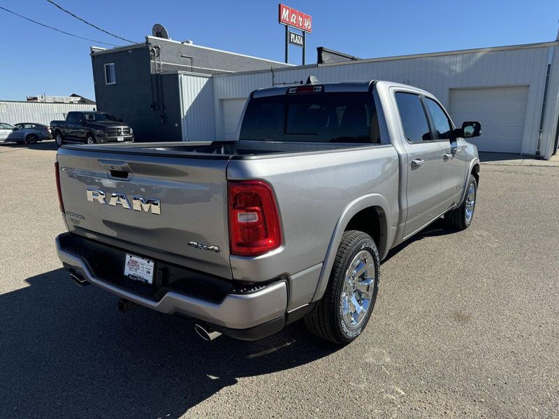 2025 RAM 1500 Big HornImage 8