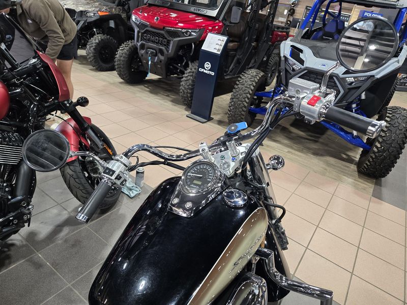 USED 2024 HONDA SHADOW AERO Image 9