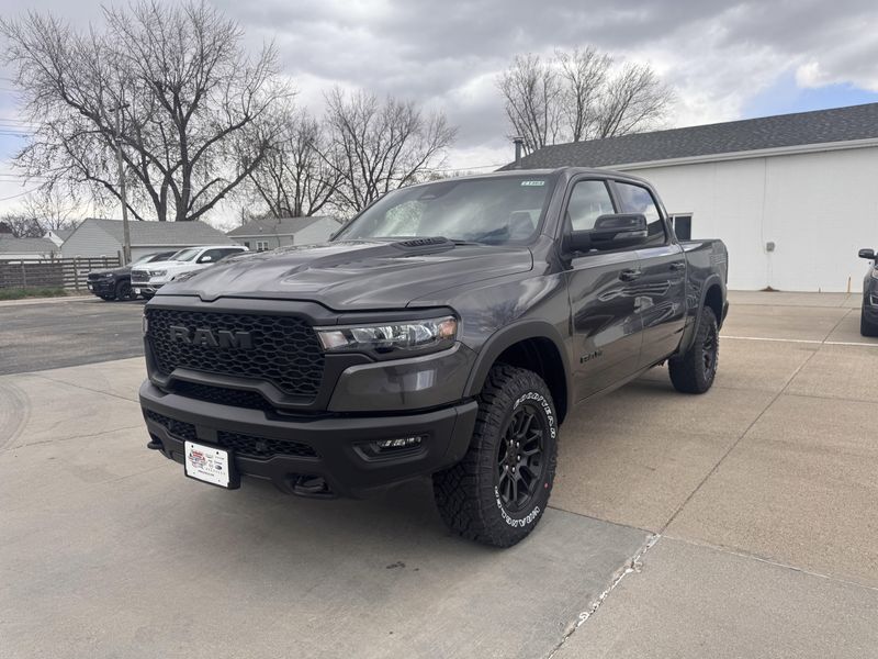 2025 RAM 1500 RebelImage 4