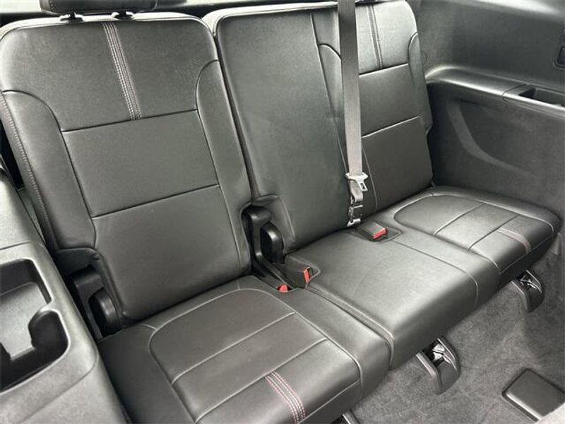 Used 2023 Chevrolet Traverse RSImage 15