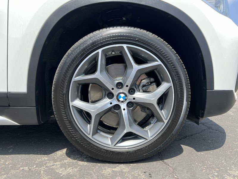 2017 BMW X1 xDrive28iImage 29