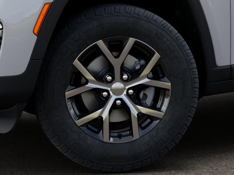 2025 Jeep Grand Cherokee Limited photo 4