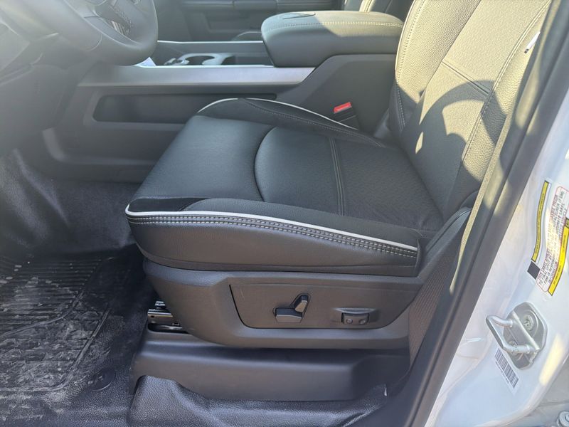 New 2026 RAM 4500 Big Horn Chassis Crew Cab 4x4 60