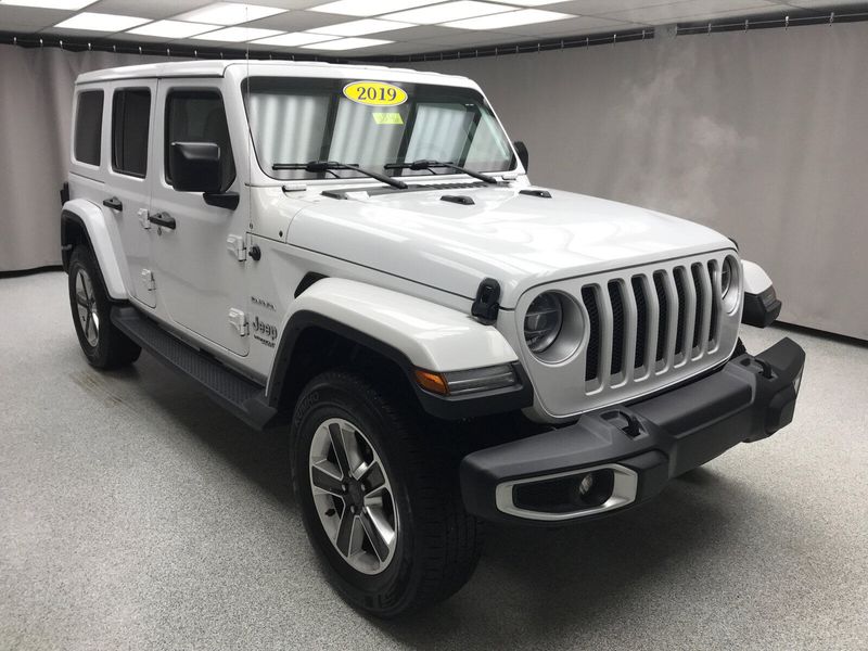 2019 Jeep Wrangler Unlimited SaharaImage 23