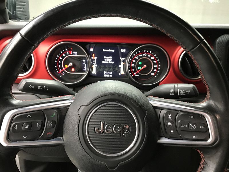 Used 2020 Jeep Gladiator RubiconImage 9