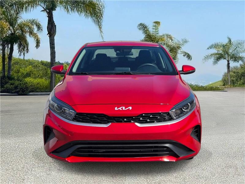 Used 2023 Kia Forte LXS IVT