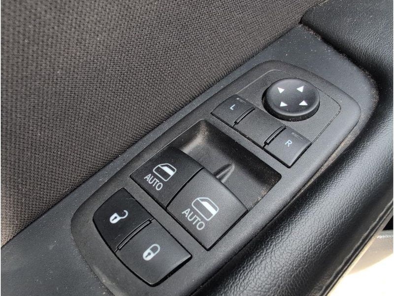 Used 2023 Dodge Challenger SXTImage 12