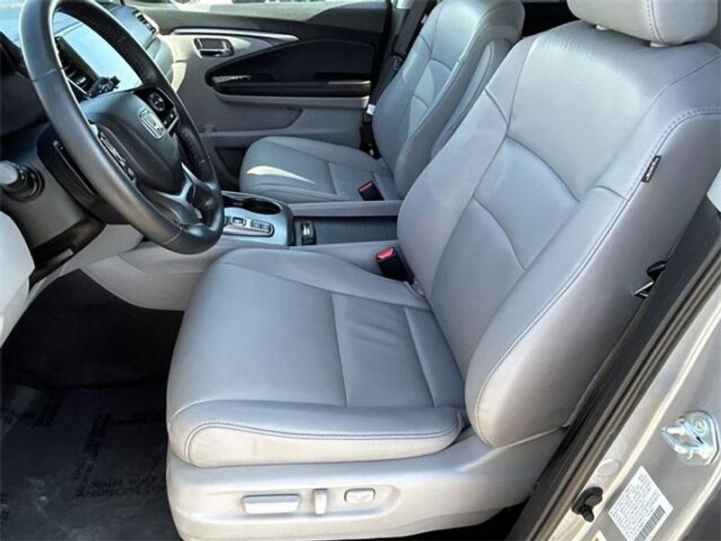 2022 Honda Pilot Special Edition photo 18