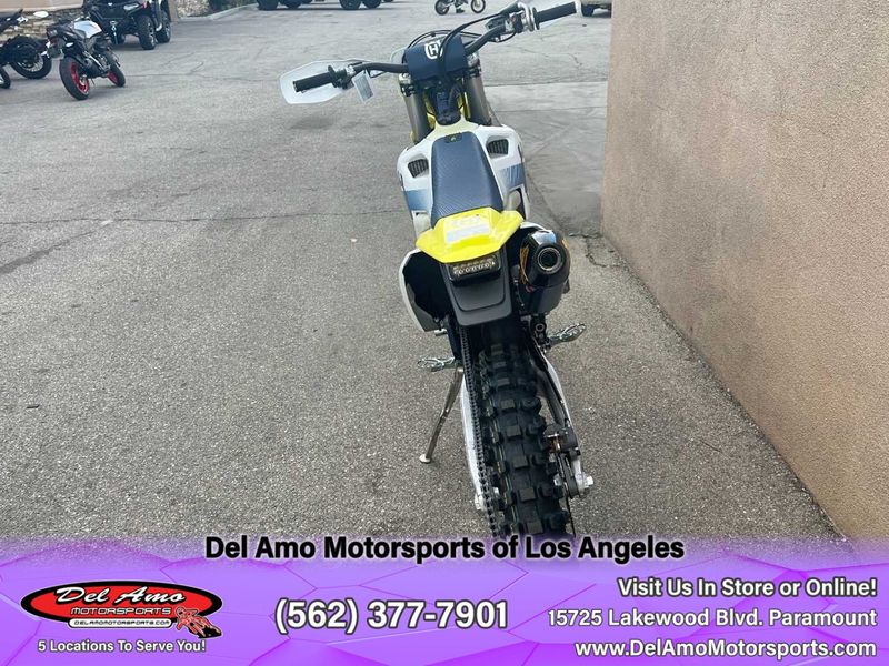 2024 HUSQVARNA FE 350W  in a WHITE exterior color. Del Amo Motorsports of Los Angeles (562) 262-9181 delamomotorsports.com 