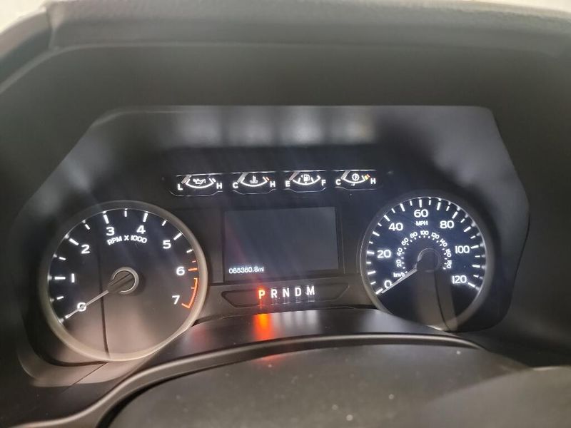 2020 Ford F-150 XLT photo 16