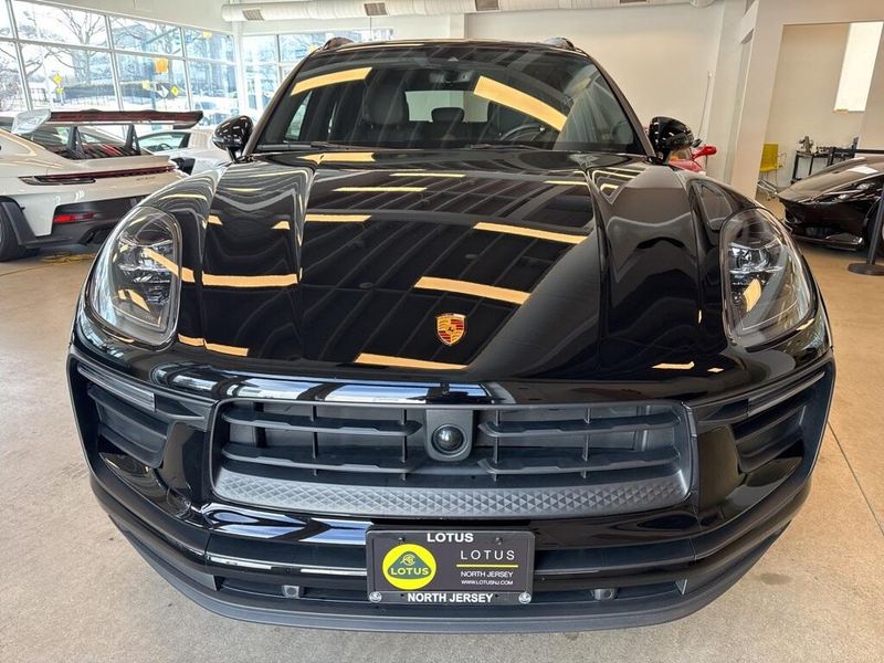 2023 Porsche Macan 