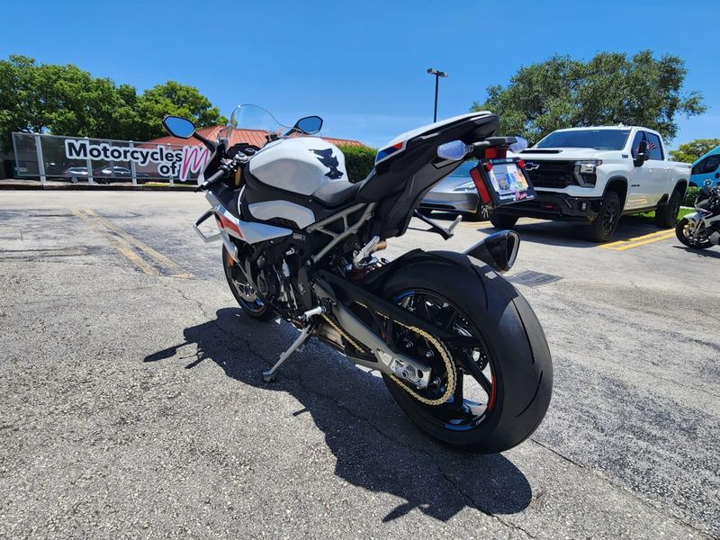 2026 BMW S 1000 RRImage 7