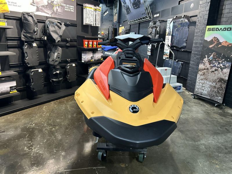 New 2024 Sea-Doo SPARK FOR 3 90 (SOUND SYSTEM) Image 18
