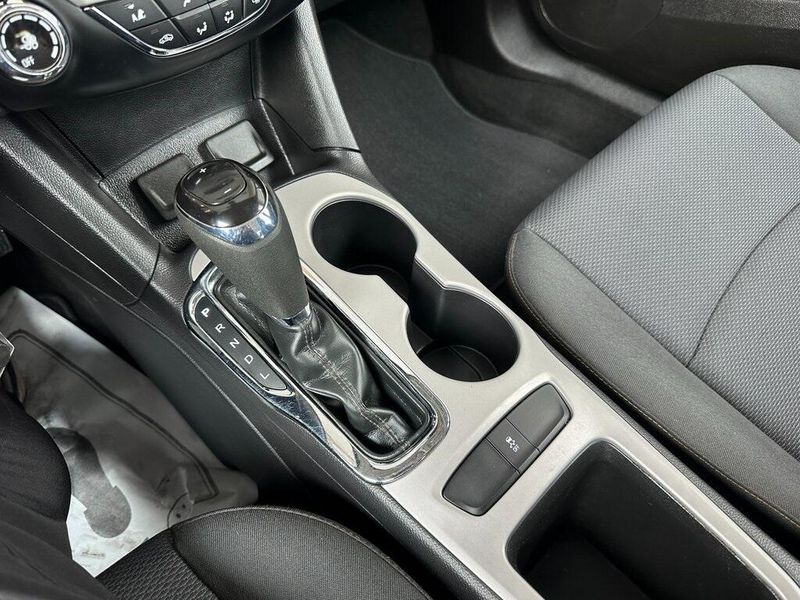 2018 Chevrolet Cruze LSImage 5