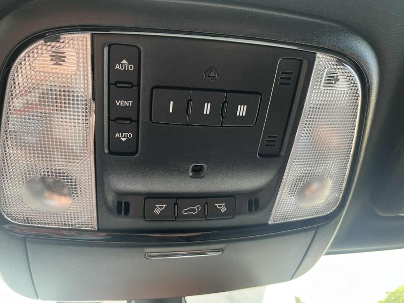 New 2025 Dodge Durango R/T Plus AwdImage 29