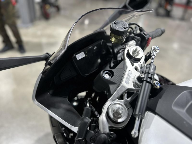 New 2025 CFMOTO 675SS Image 20