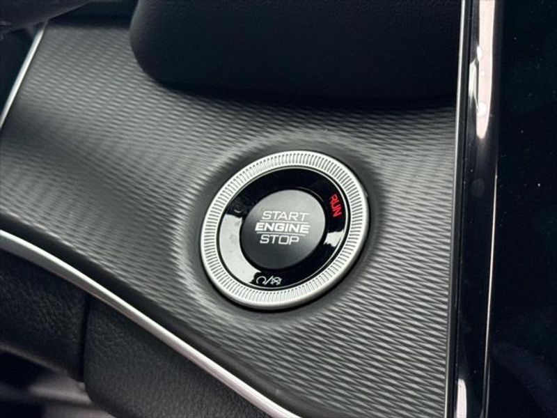 New 2026 Jeep Grand Cherokee Laredo X 4x2