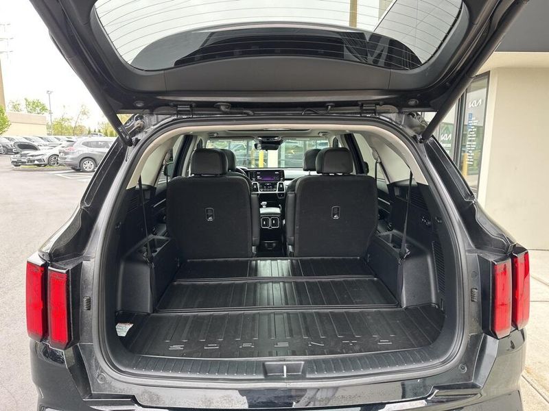 2021 Kia Sorento SXImage 19