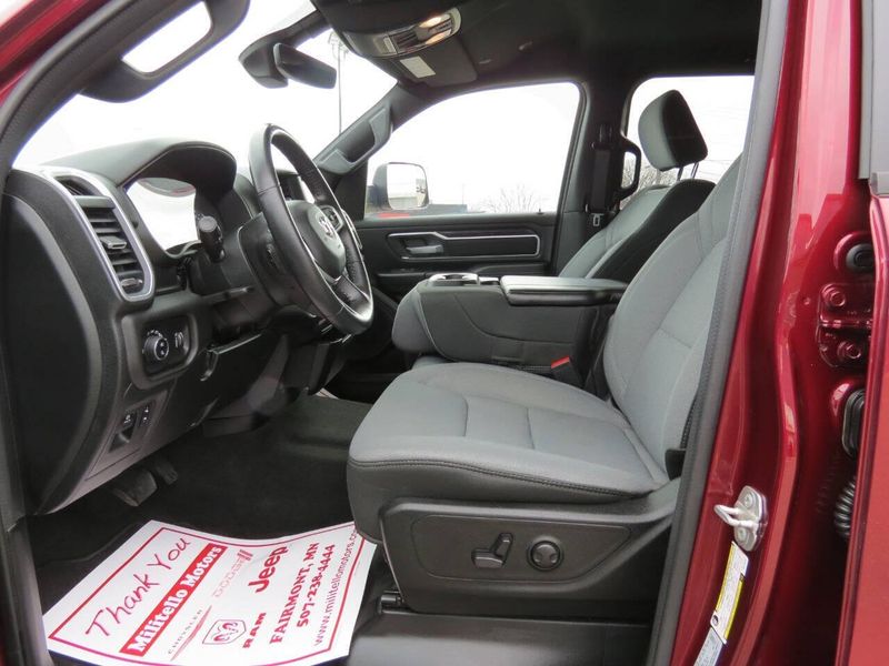 Used 2023 RAM 1500 Big Horn 4x4 4dr Crew Cab 5.6 ft. SB PickupImage 12