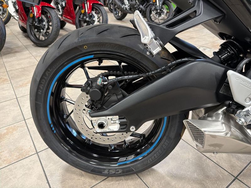 New 2026 CFMOTO 675SS Image 21