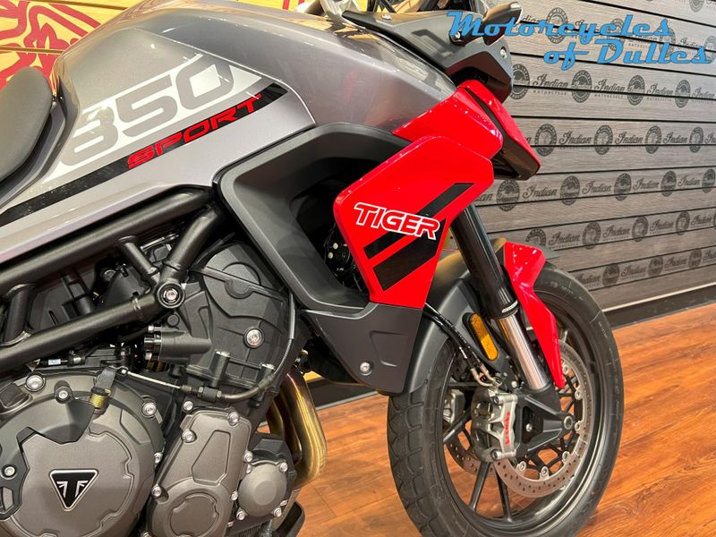 2022 Triumph Tiger 850Image 14