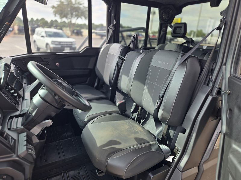 NEW 2026 CAN-AM DEFENDER MAX LIMITED CAB HD11 Image 10