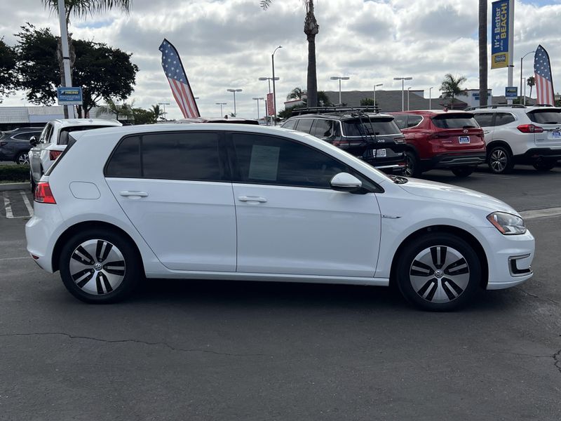 Used 2016 Volkswagen e-Golf SEImage 22