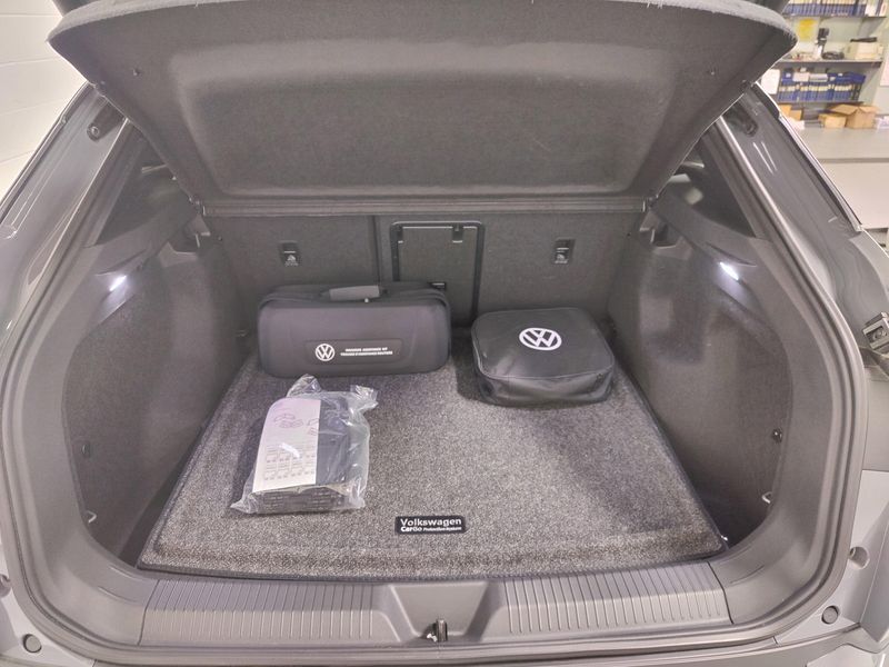 2024 Volkswagen ID.4 S w/Glass RoofImage 14