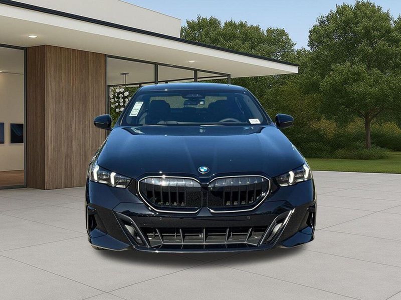 New 2027 BMW 5 Series 530iImage 3