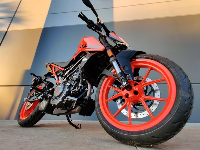 Used 2023 KTM 200 DUKE Image 11