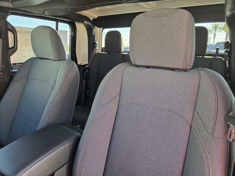 New 2026 Jeep Gladiator Willys 4x4