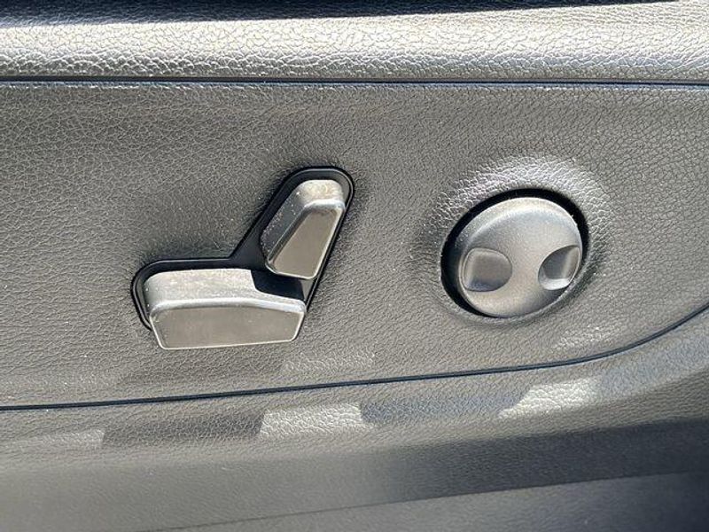 Used 2025 RAM 1500 Big Horn Lone StarImage 19