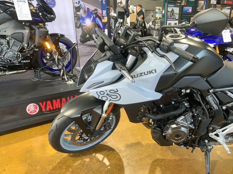New 2024 Suzuki GSX-8S Image 10