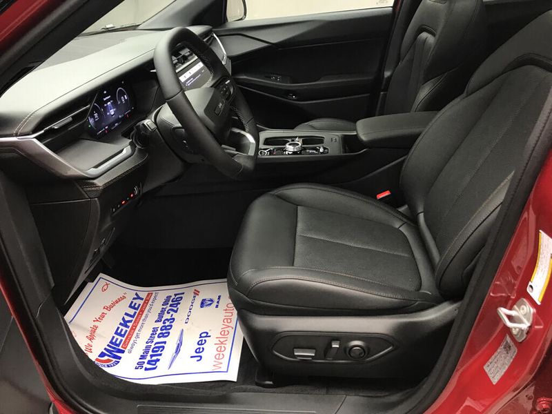 New 2026 Jeep Cherokee Overland 4x4Image 4