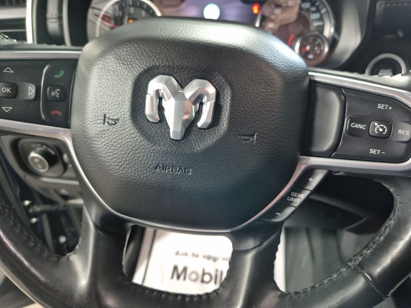 2020 RAM 1500 LaramieImage 27