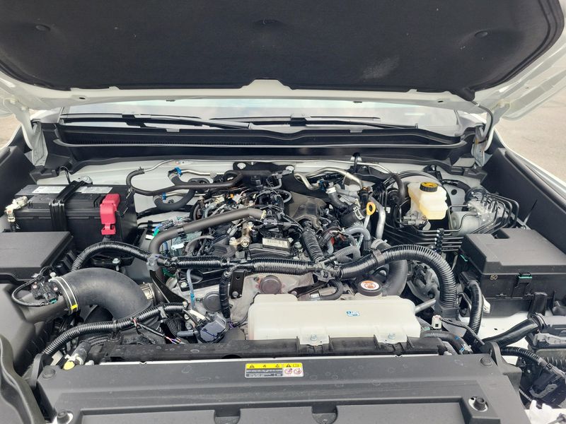 2024 Toyota Tacoma TRD photo 22