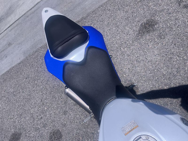 Used 2014 Yamaha YZF-R6 CA Image 14