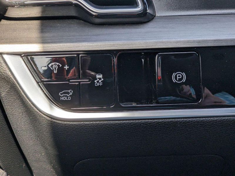 2024 Kia Sportage X-ProImage 31