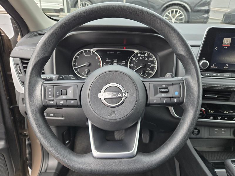 Used 2024 Nissan Rogue FWD SV