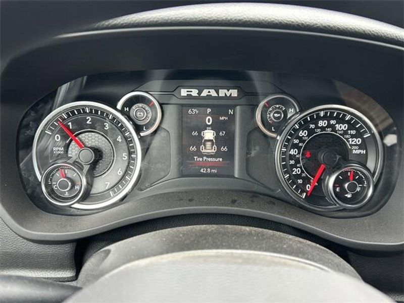 Used 2023 RAM 2500 TradesmanImage 30