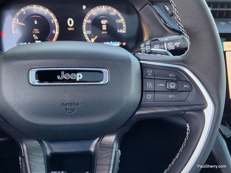 New 2026 Jeep Grand Cherokee L Limited Reserve 4x4